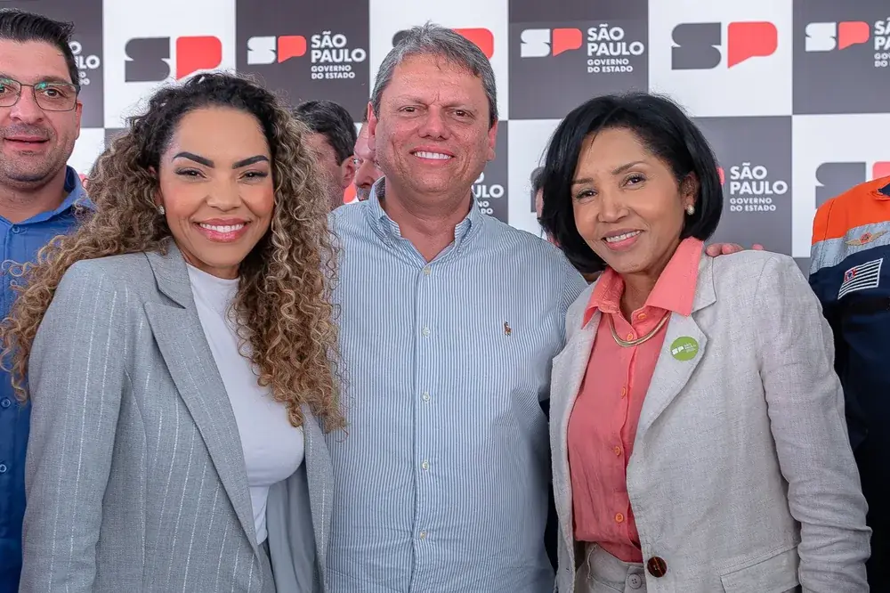 Lúcia Rosim em agenda institucional